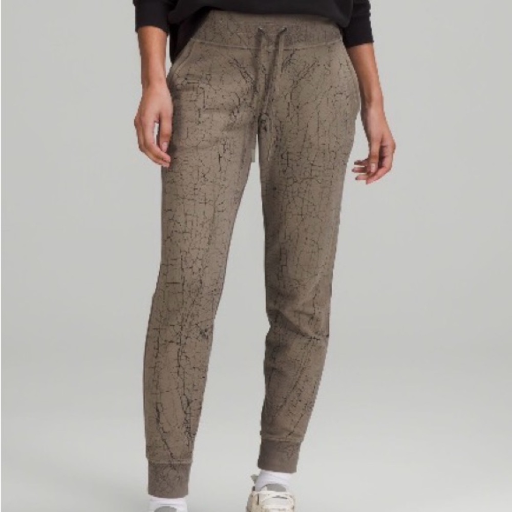 lululemon athletica Women's High-Rise Jogger Jeans - Gray